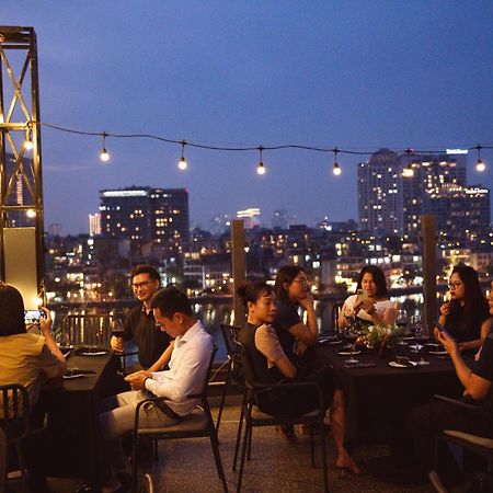 Margaery Boutique Apartment & Skyon9 Rooftop Bar ハノイ市 エクステリア 写真