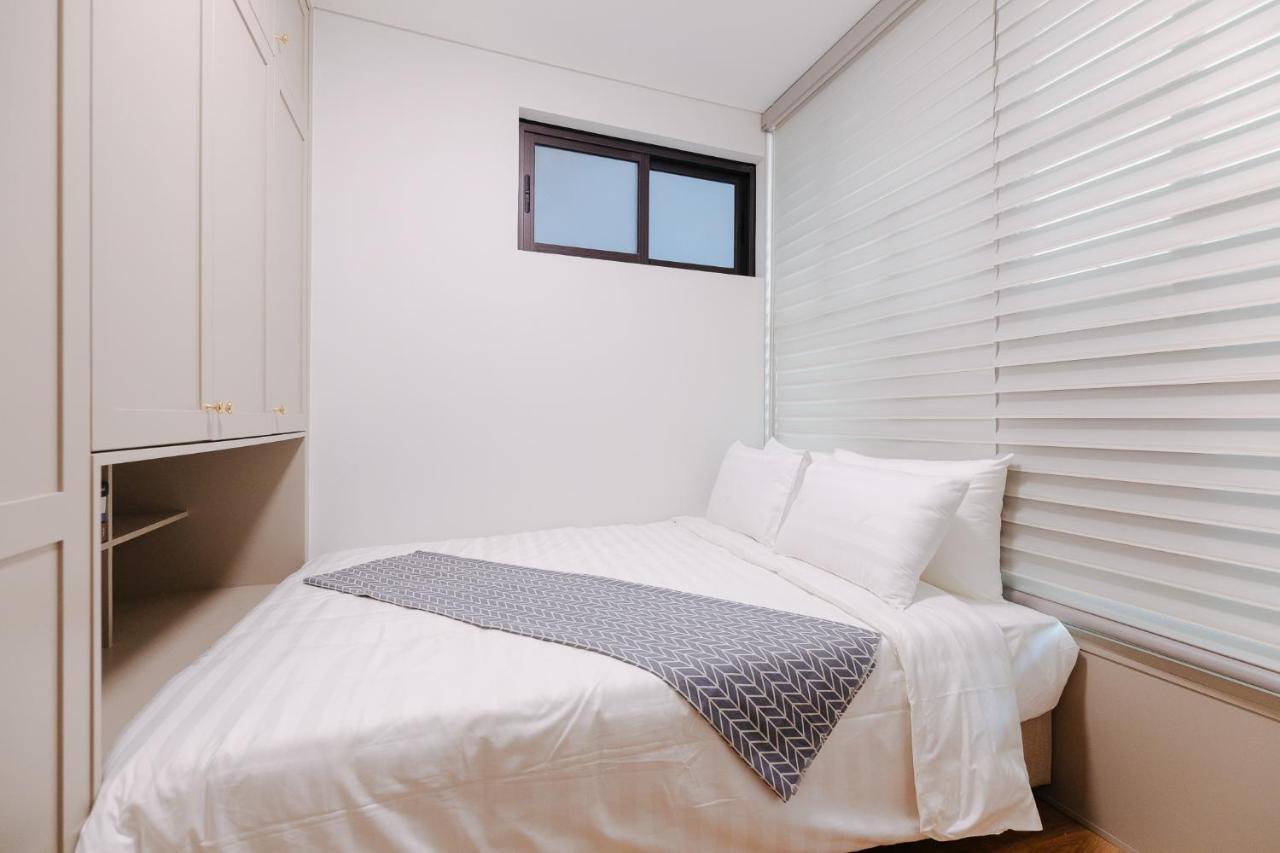 Margaery Boutique Apartment & Skyon9 Rooftop Bar ハノイ市 エクステリア 写真