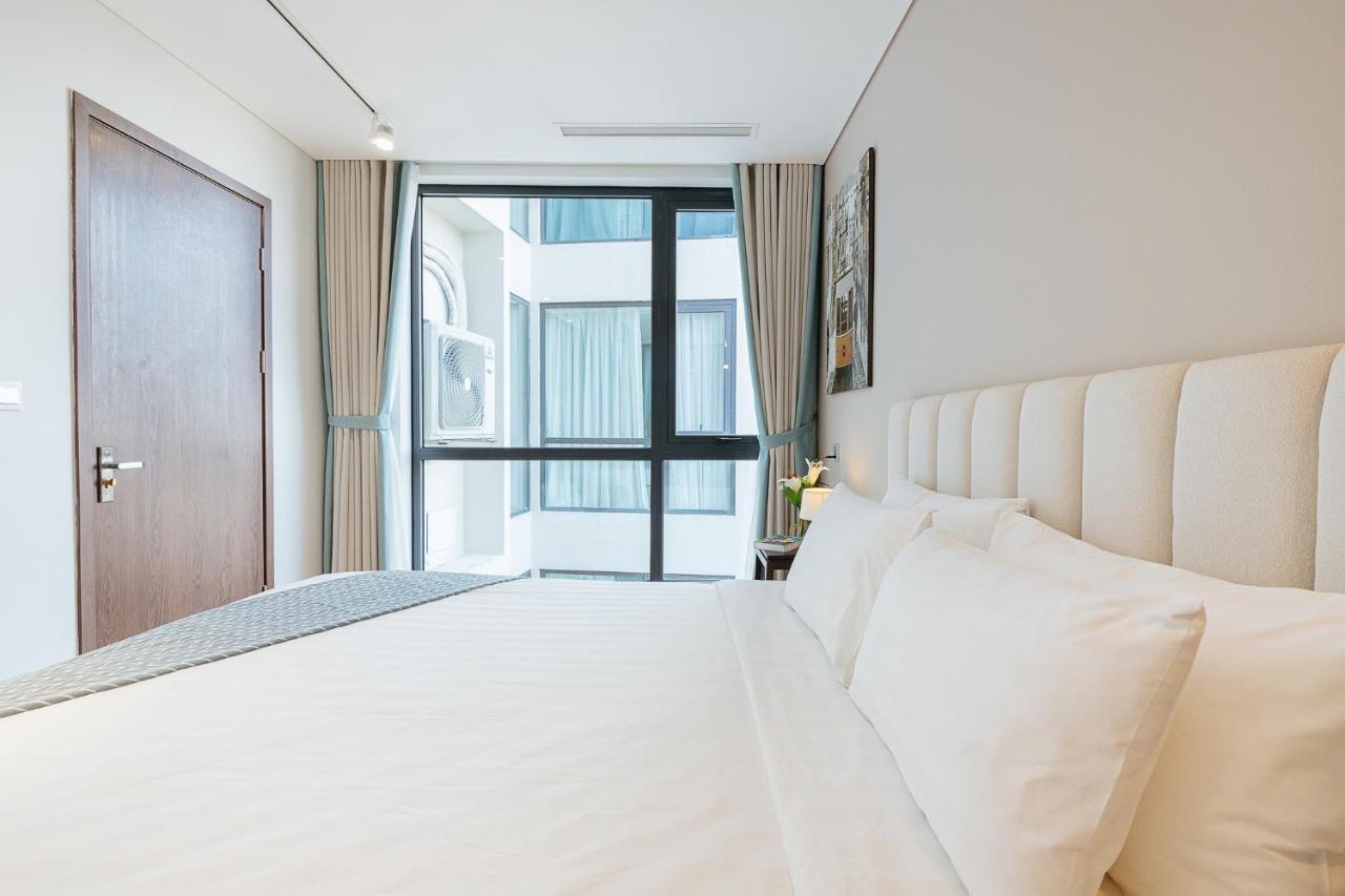 Margaery Boutique Apartment & Skyon9 Rooftop Bar ハノイ市 エクステリア 写真