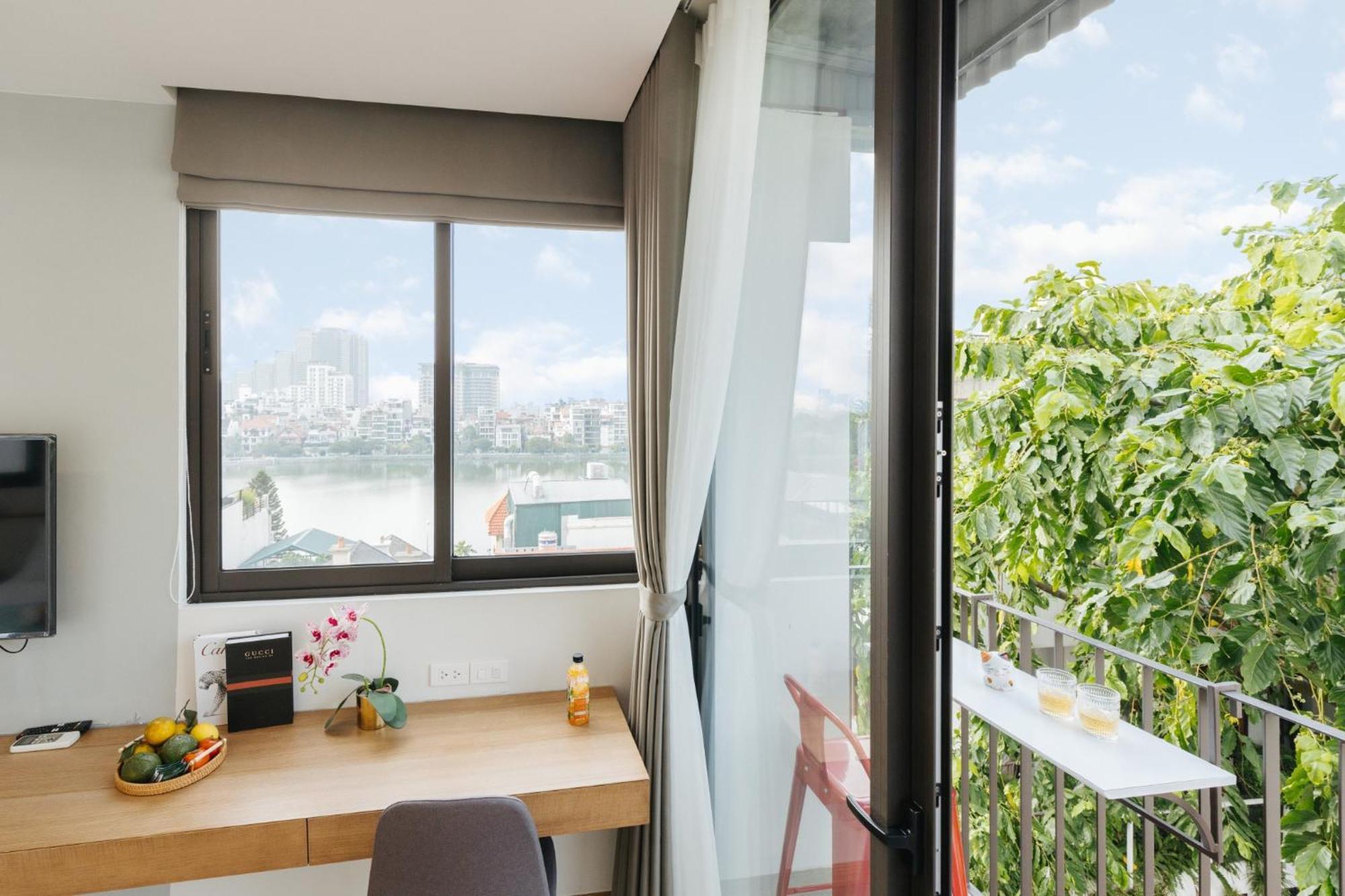 Margaery Boutique Apartment & Skyon9 Rooftop Bar ハノイ市 エクステリア 写真