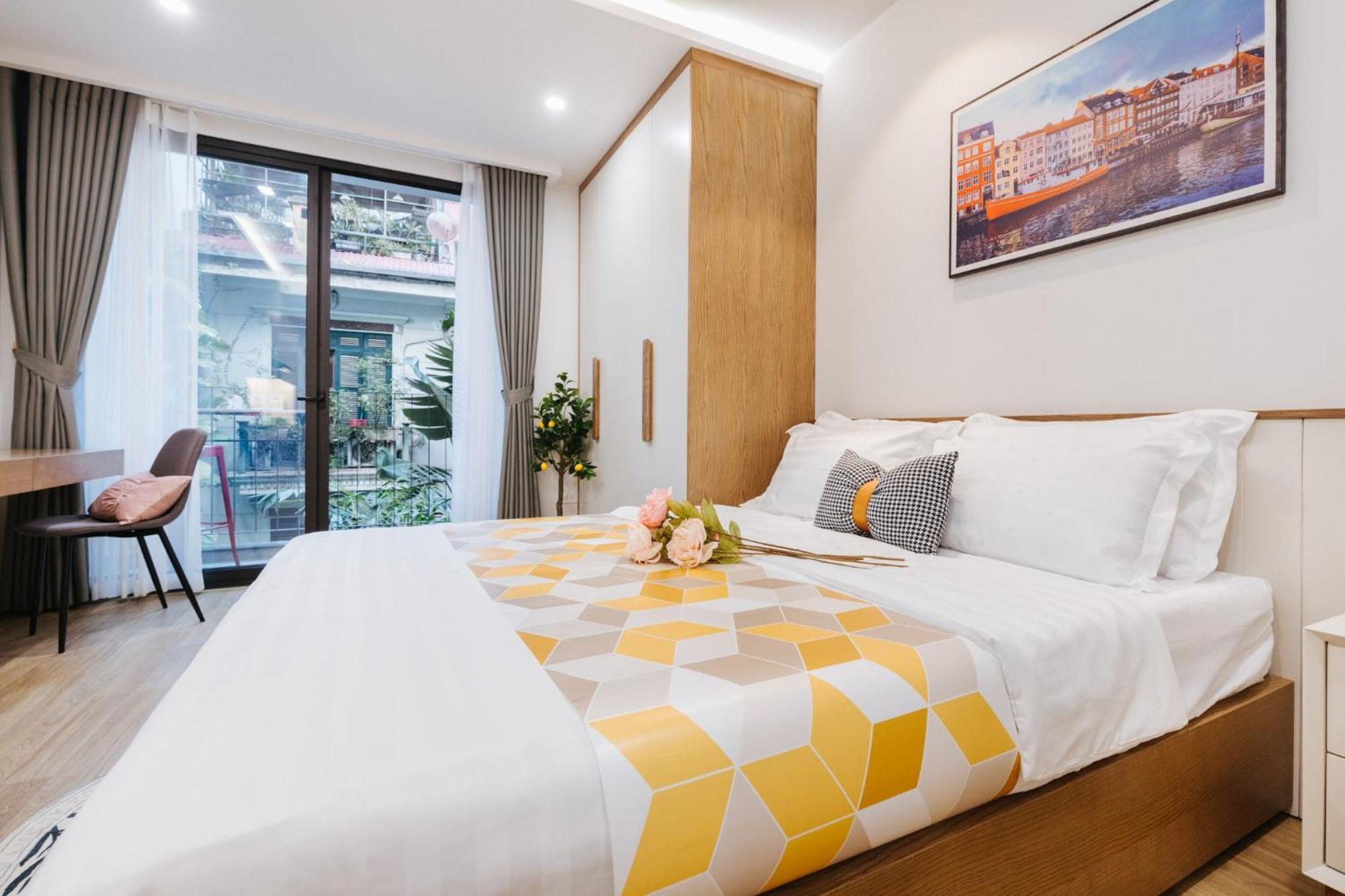 Margaery Boutique Apartment & Skyon9 Rooftop Bar ハノイ市 エクステリア 写真