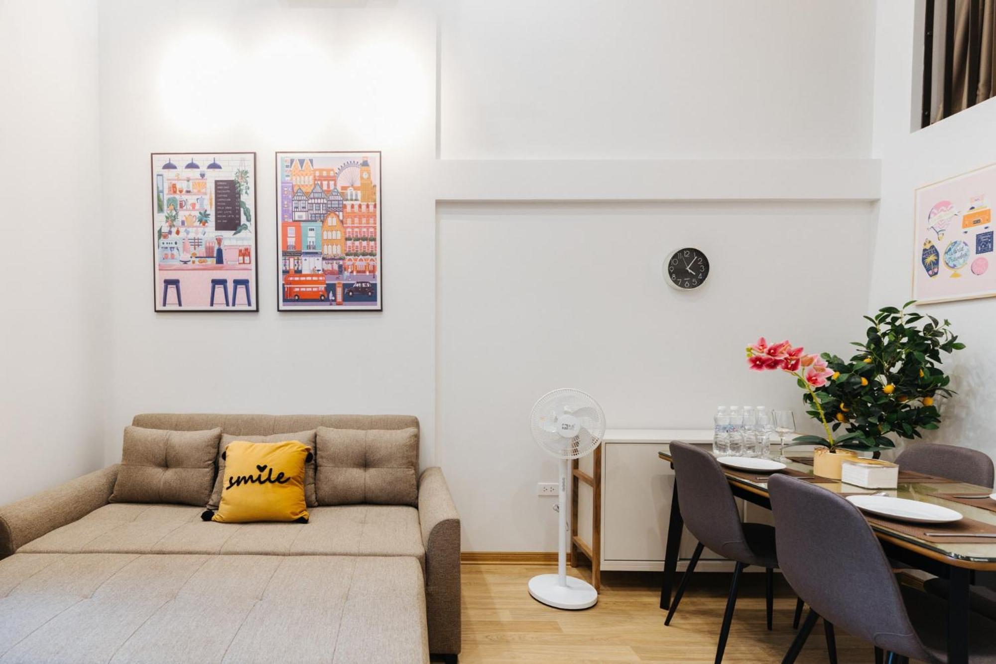 Margaery Boutique Apartment & Skyon9 Rooftop Bar ハノイ市 エクステリア 写真