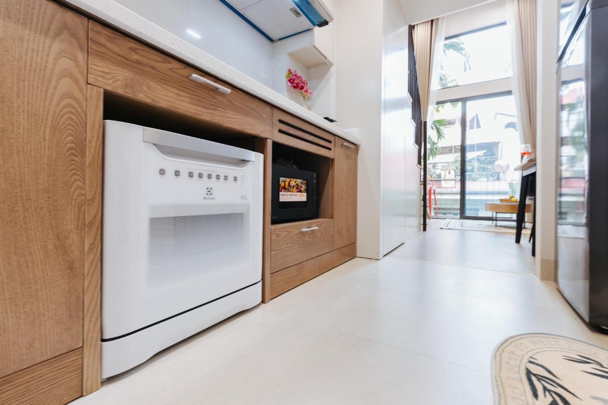 Margaery Boutique Apartment & Skyon9 Rooftop Bar ハノイ市 エクステリア 写真