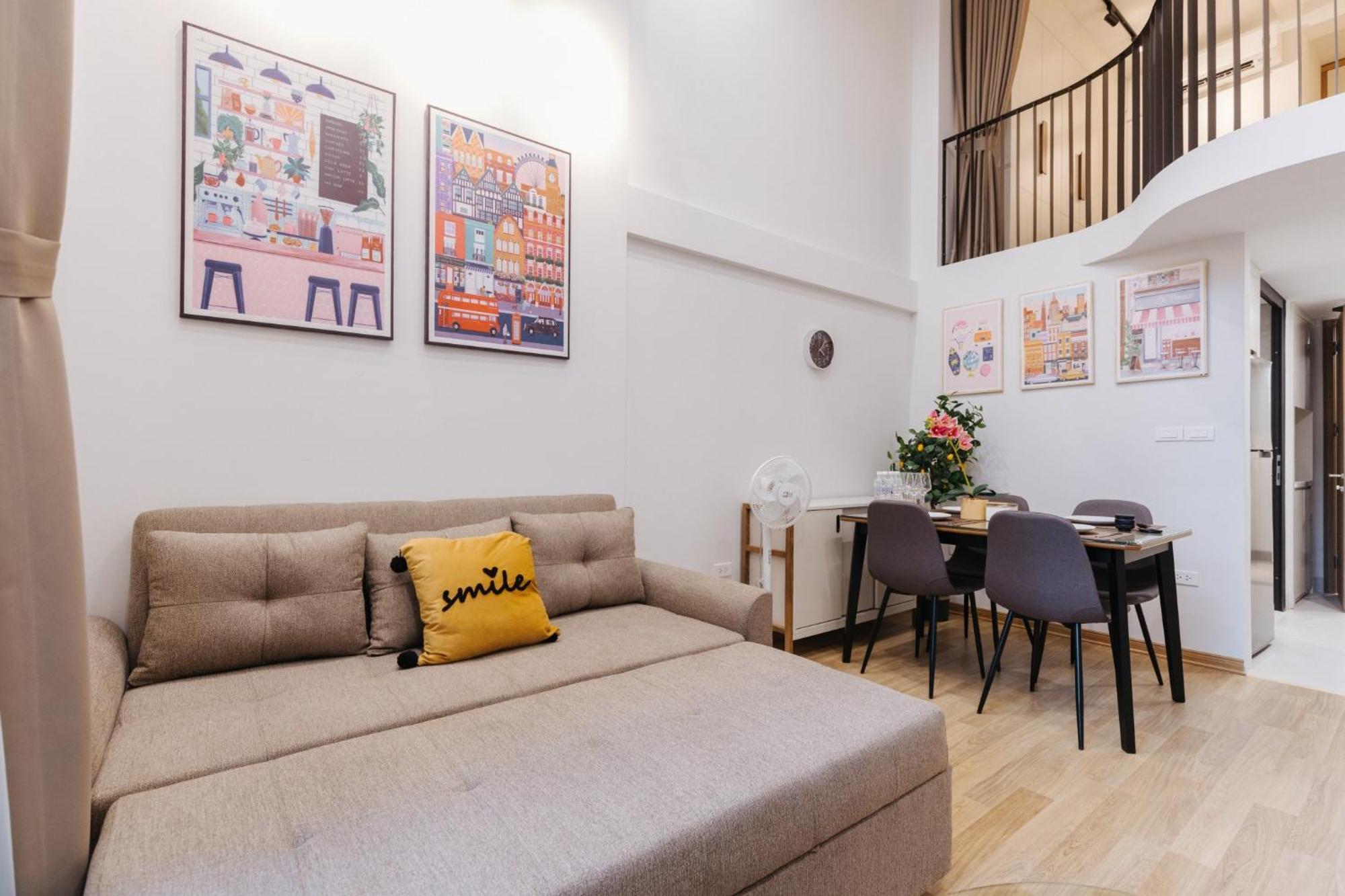 Margaery Boutique Apartment & Skyon9 Rooftop Bar ハノイ市 エクステリア 写真