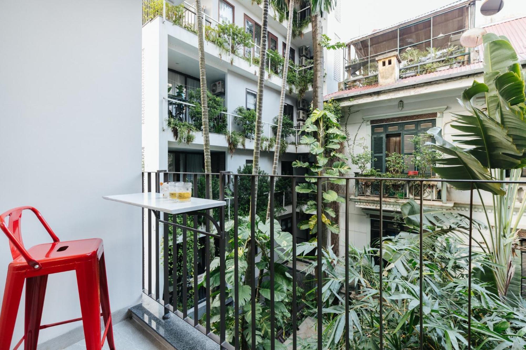 Margaery Boutique Apartment & Skyon9 Rooftop Bar ハノイ市 エクステリア 写真